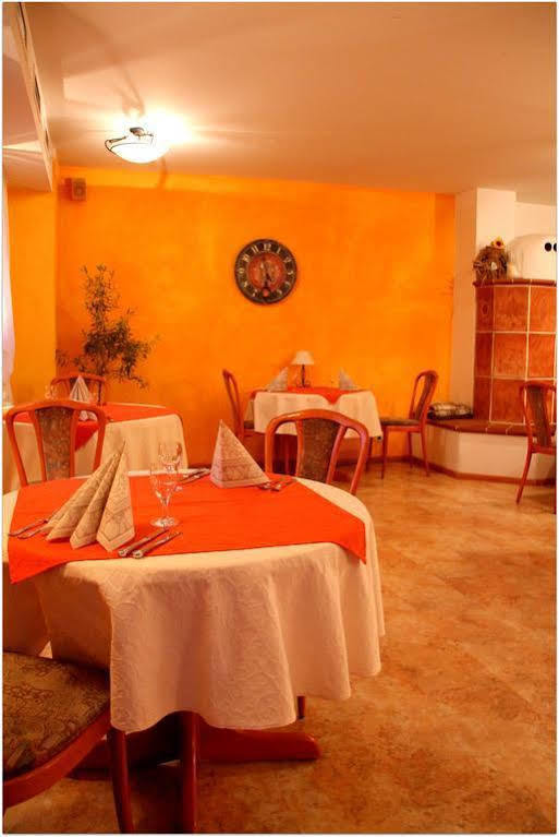 Hotel Schlossmatt Schwoerstadt Luaran gambar